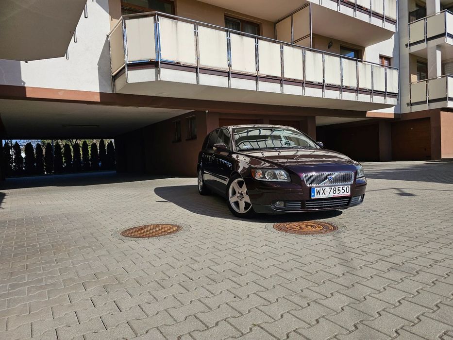 Volvo V50