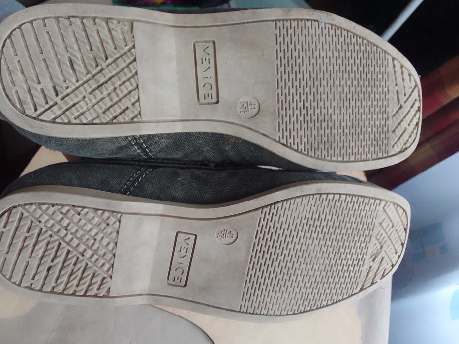 Чоловіче взуття б/у