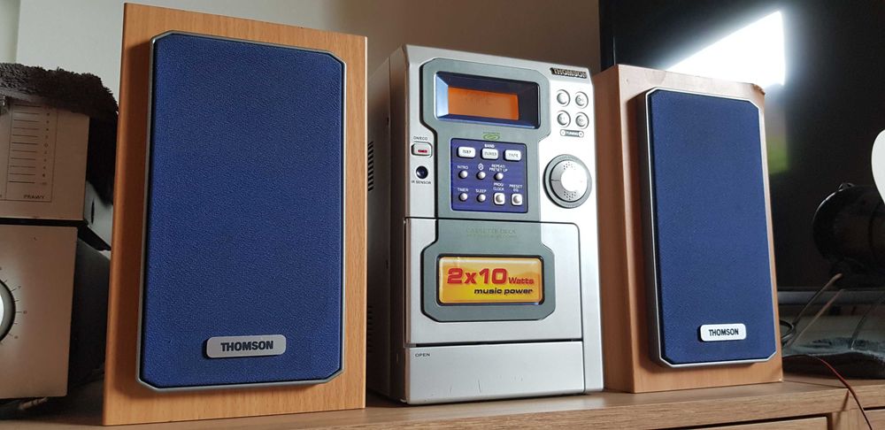 Wieża Thomson ,kasety,radio,cd