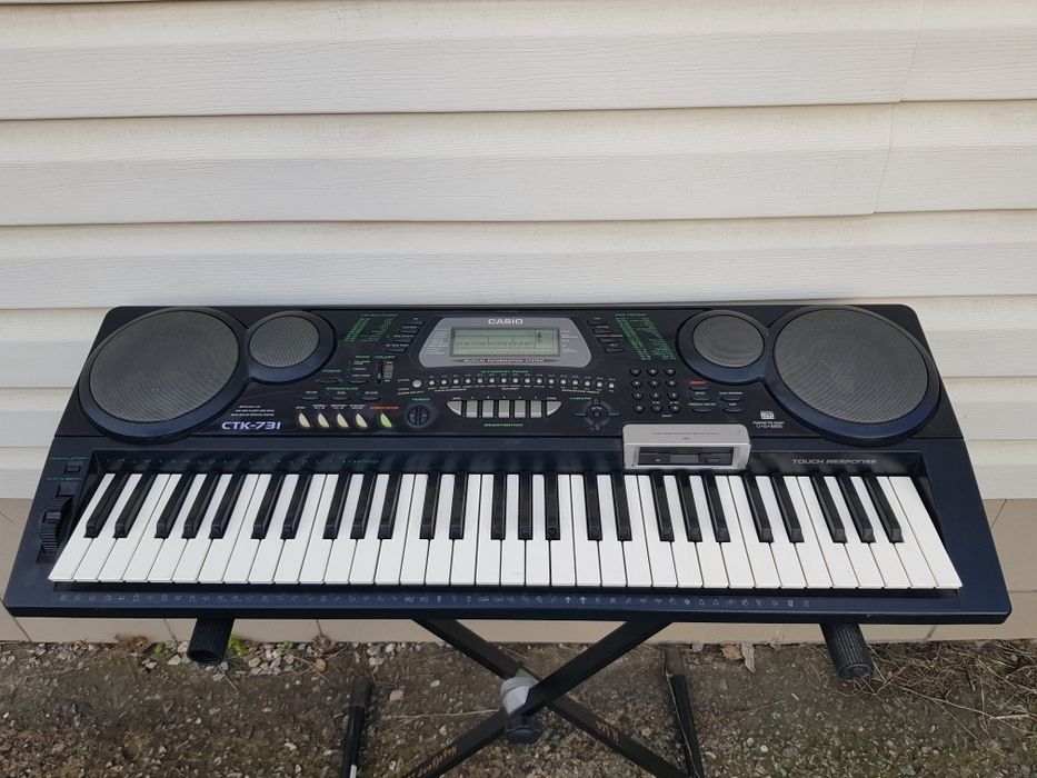 Синтезатор Сasio CTK-731/Technics  KN1500/61 динамічна клавіатура б/у
