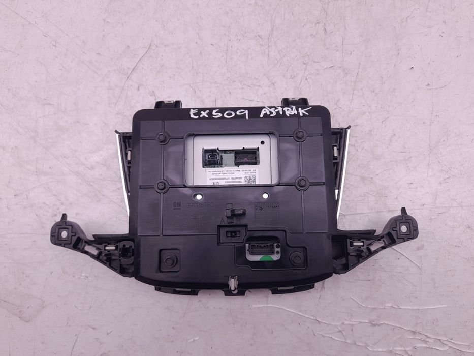 Display / ecrã de informações OPEL Astra K
