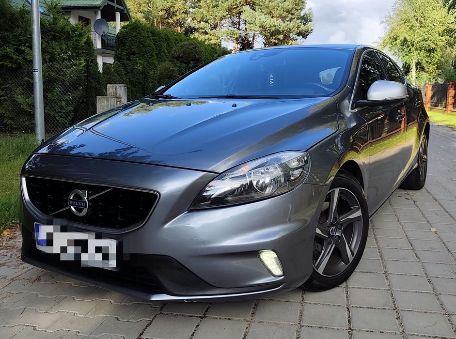 Volvo V40