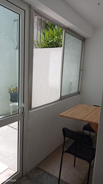 Apartamento com 2 quartos - localizado em Santa Apolónia Lisbon