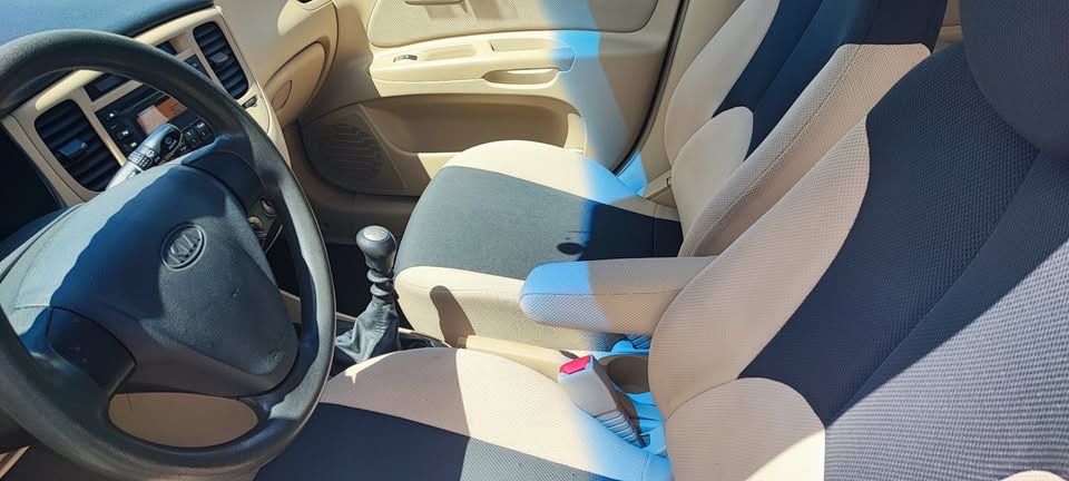 *Kia Rio1.4 Gasolina/GPL