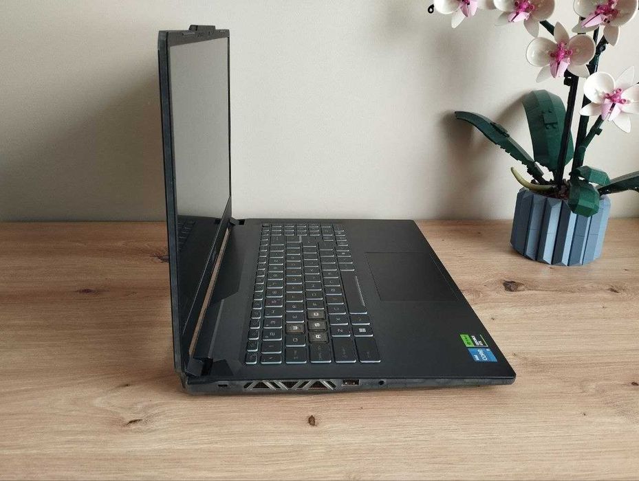 Laptop MSI Cyborg 15 A12VE