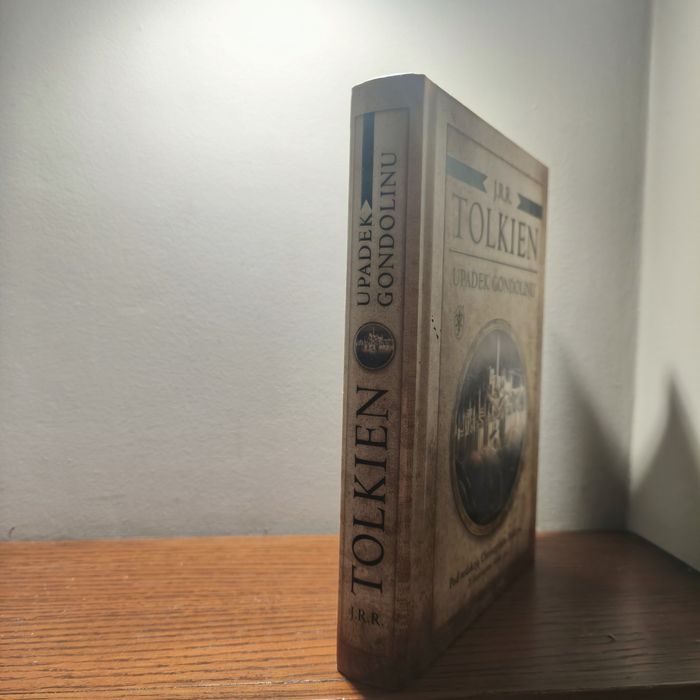 J.R.R Tolkien Upadek Gondolinu