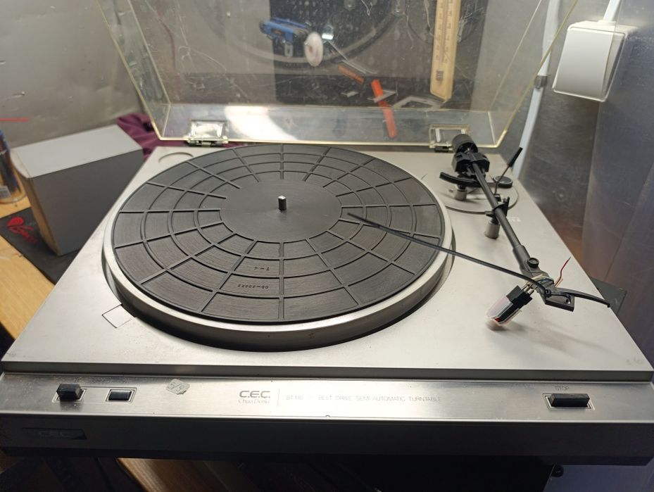 Gramofon Cec ST110 do przejrzenia