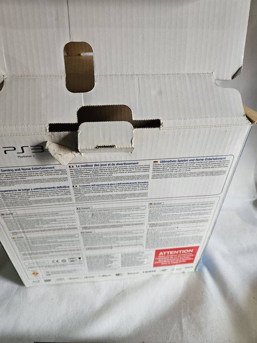 Consola ps3 com caixa