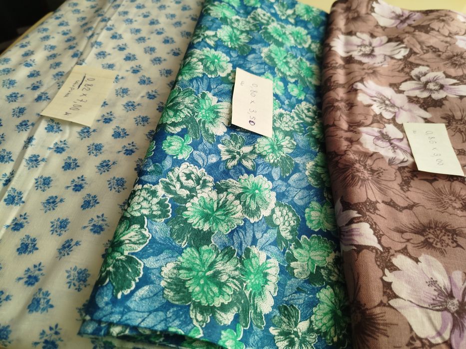 Відріз тканин радянського періоду: байка, котон, штучний шовк, шифон