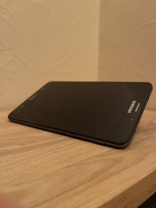 SAMSUNG Galaxy Tab A (2016)