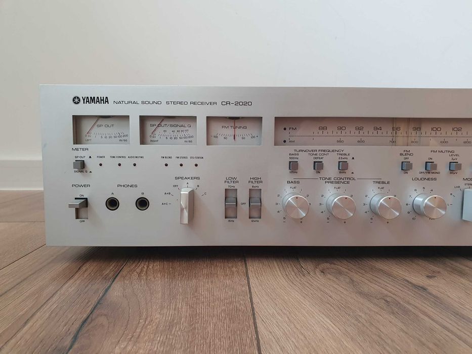 Amplituner Wzmacniacz YAMAHA CR-2020 - PIĘKNY !