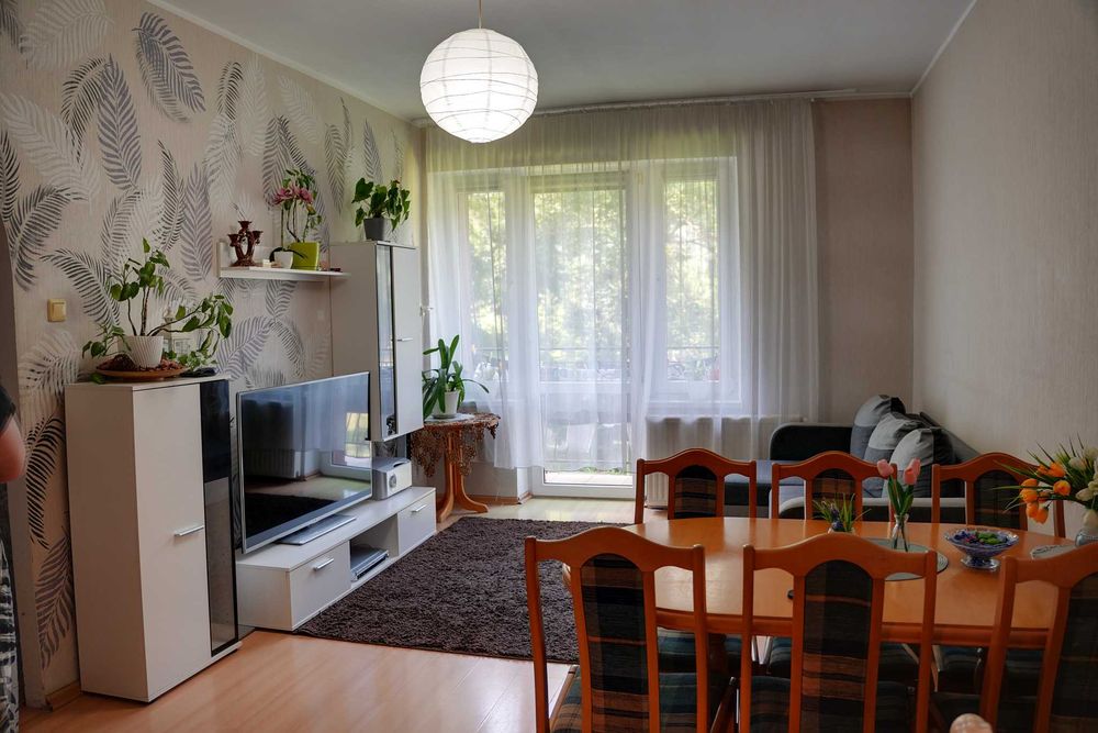 4 pokojowe mieszkanie na sprzedaż
