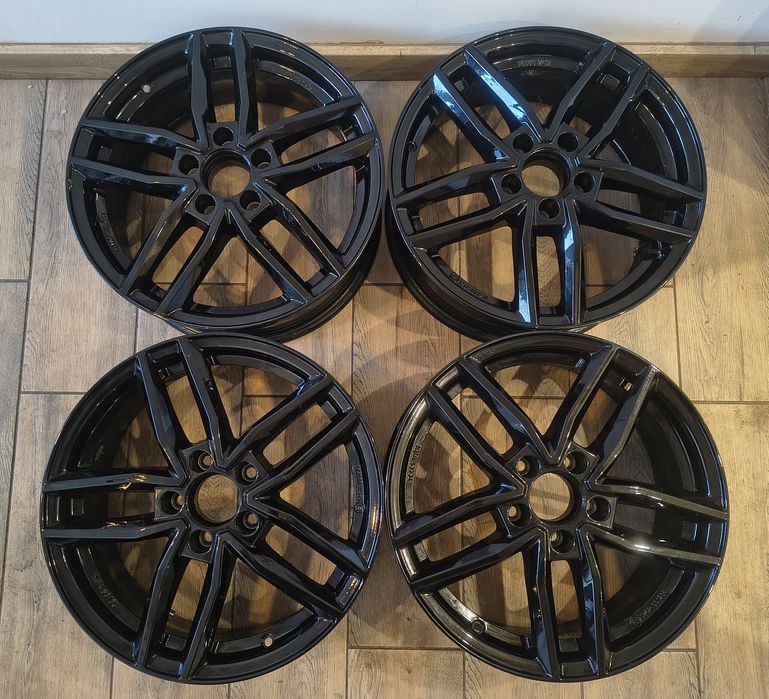 Komplet alufelg 6,5Jx17H2 DEZENT 5x112  Audi VW Skoda Mercedes