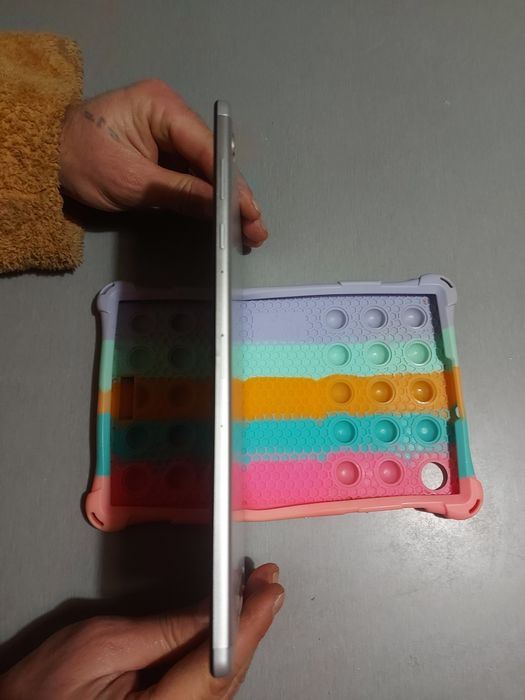 Планшет Lenovo Tab M10 FHD Plus (2nd Gen)без SIM