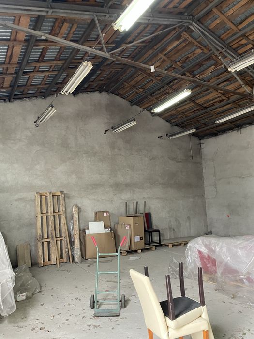 Wynajme magazyn 122 m2