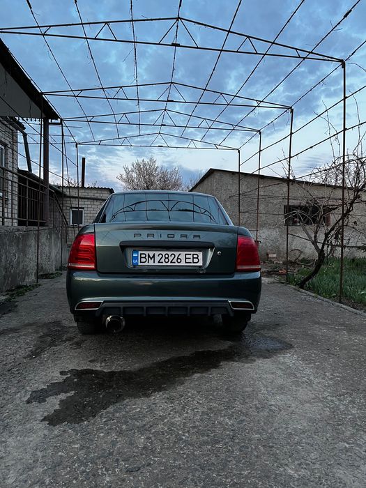 Продам Lada Priora 2