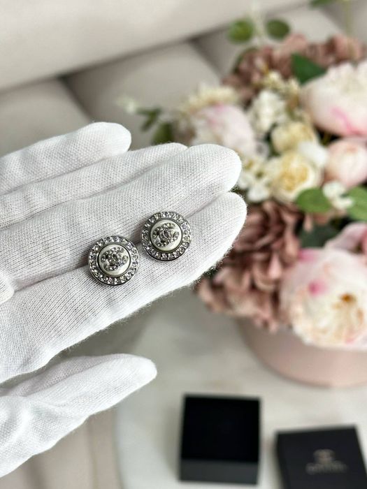 Сережки Chanel