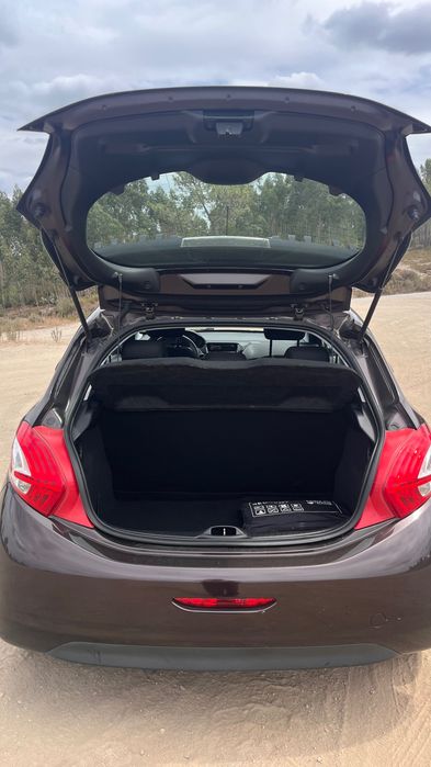 Peugeot 208 1.0 VTi Style 2013 Gasolina