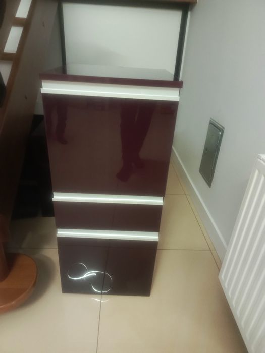 Szafki łazienkowe+ umywalka+bateria