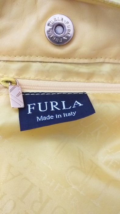 FURLA MAŁA oryginalna skóra naturalna skórzana torebka worek żółta