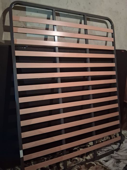 Estrato de cama bom estado
