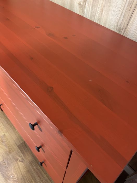 Komoda ikea Hemnes sosnowa bejcowana na czerwono / dostawa gratis
