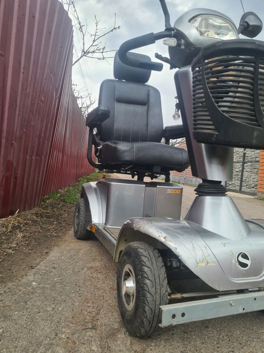 Електроскутер, електровізок Sterling S400