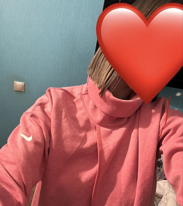 Костюм NIKE для беременных