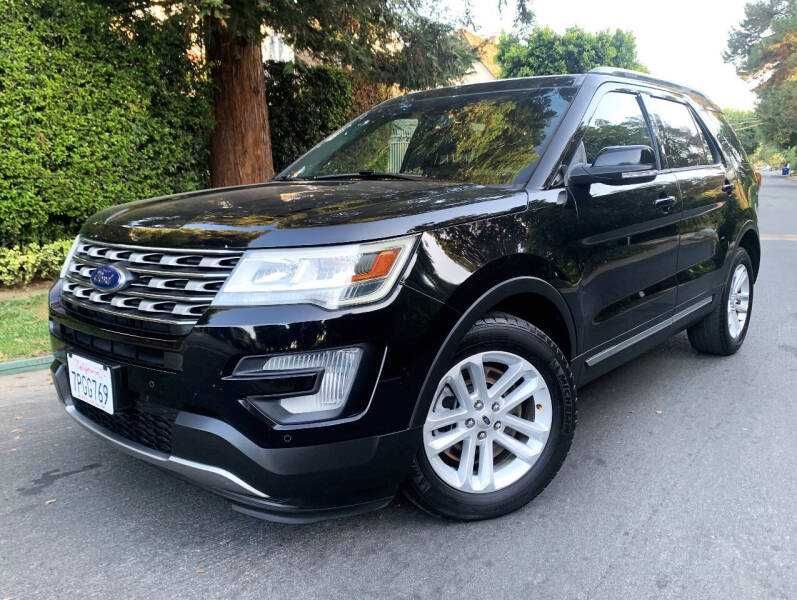 2016 Ford Explorer