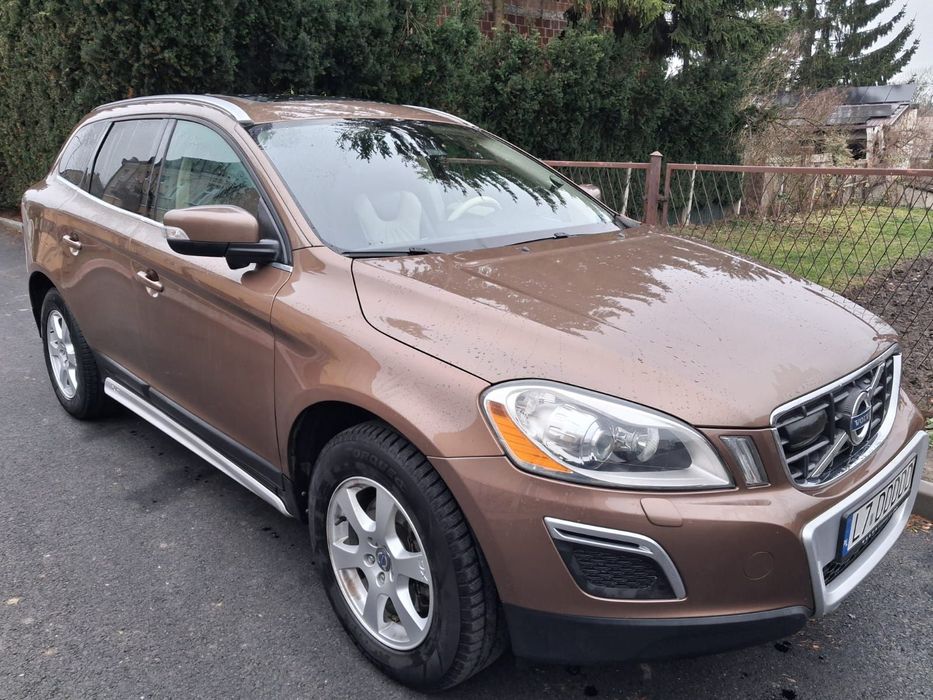 Volvo XC 60 Volvo XC60 2.4D AWD Maksymalne wyposażenie, zadbany!