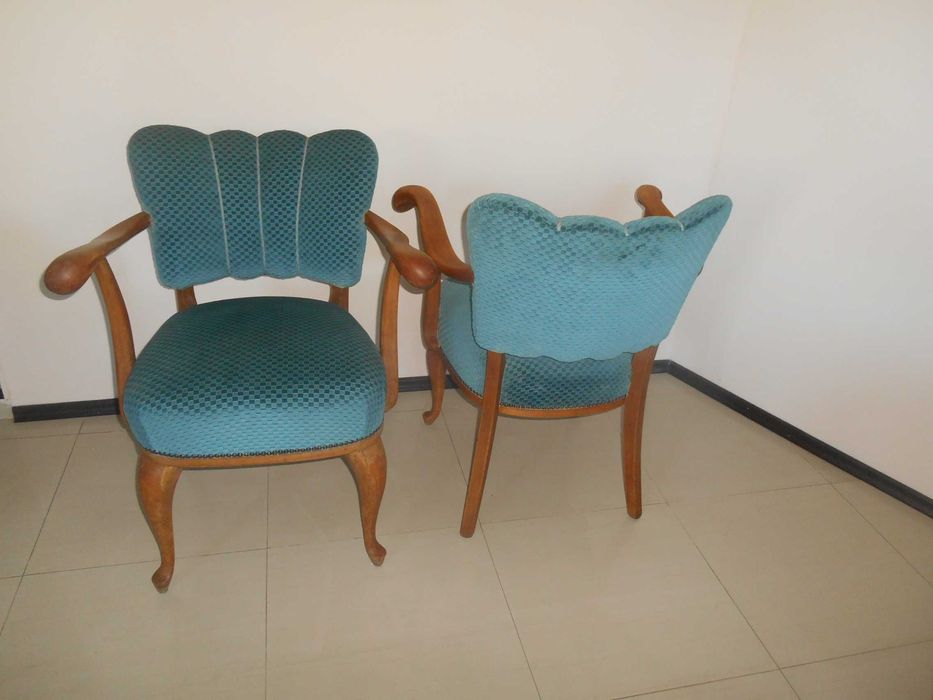 piekne stylowe solidne fotele krzesła