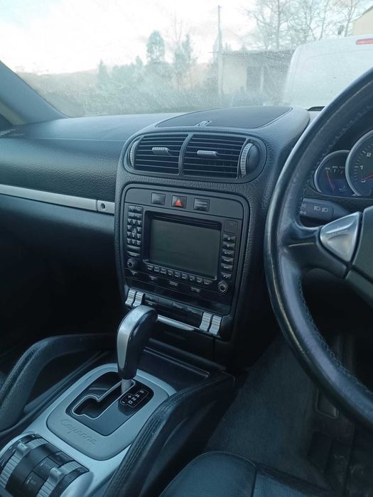 Porsche cayenne  4.5 S V8
