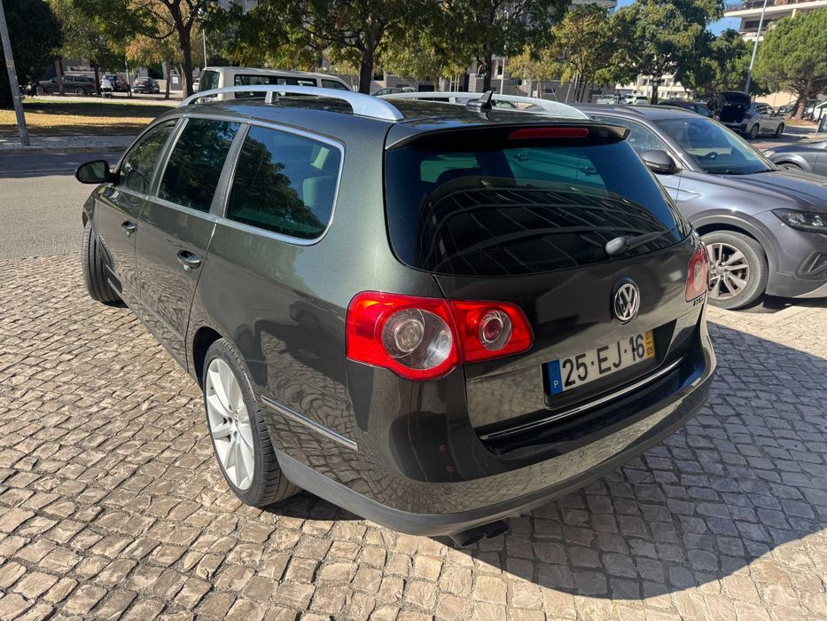 VW Passat Variant