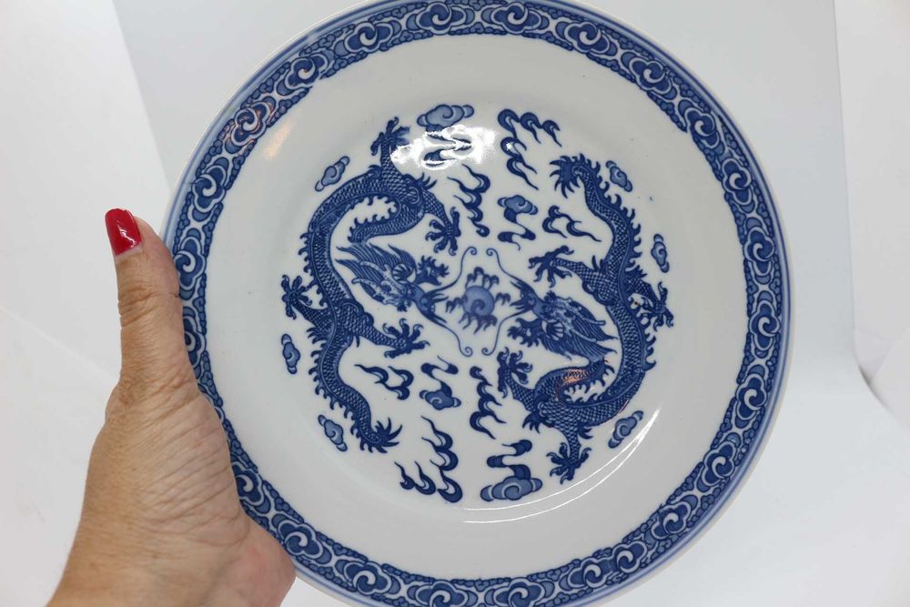 Raro Prato Porcelana Chinesa decorado com Dragões Perfeito XX