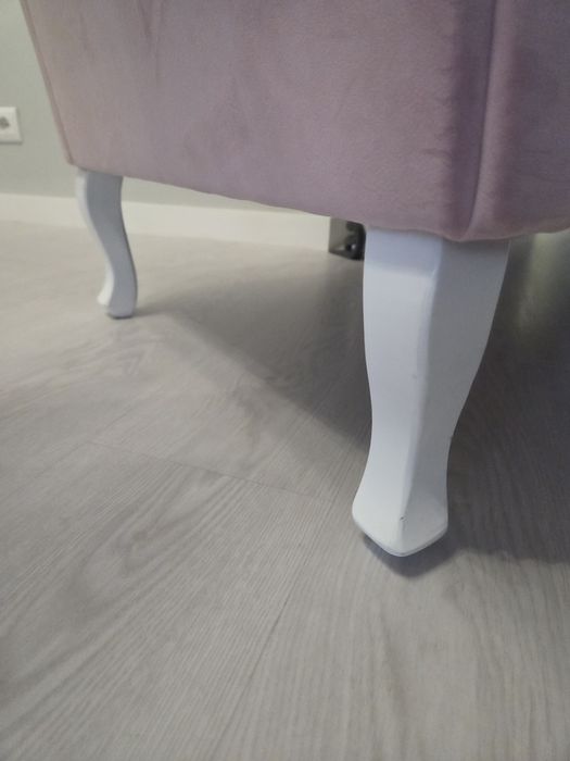 Sofa capitone rosa