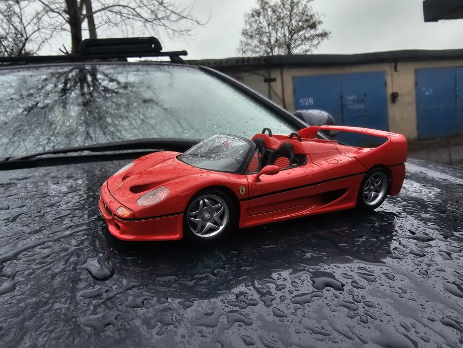 Ferrari f50 1/18 игрушечная модель авто