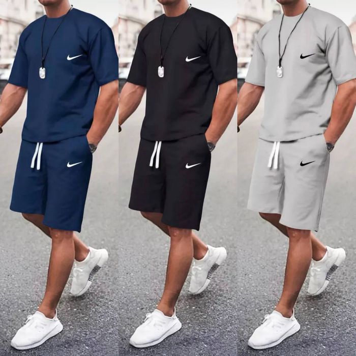 Чоловічий літній костюм (шорти та футболка )