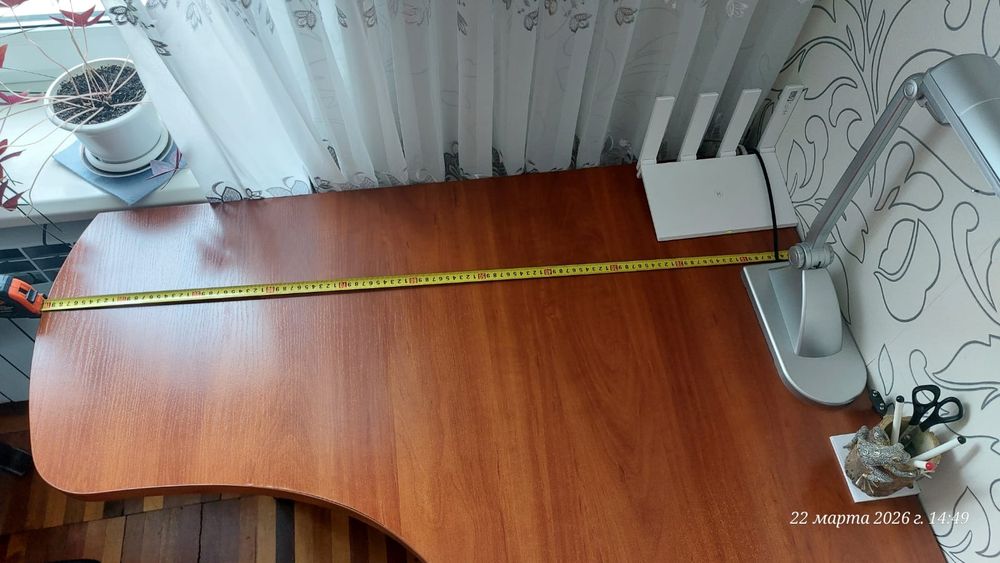 стол компьютерный,письменный