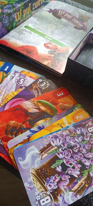 W pył zwrot - gra karciana Muduko