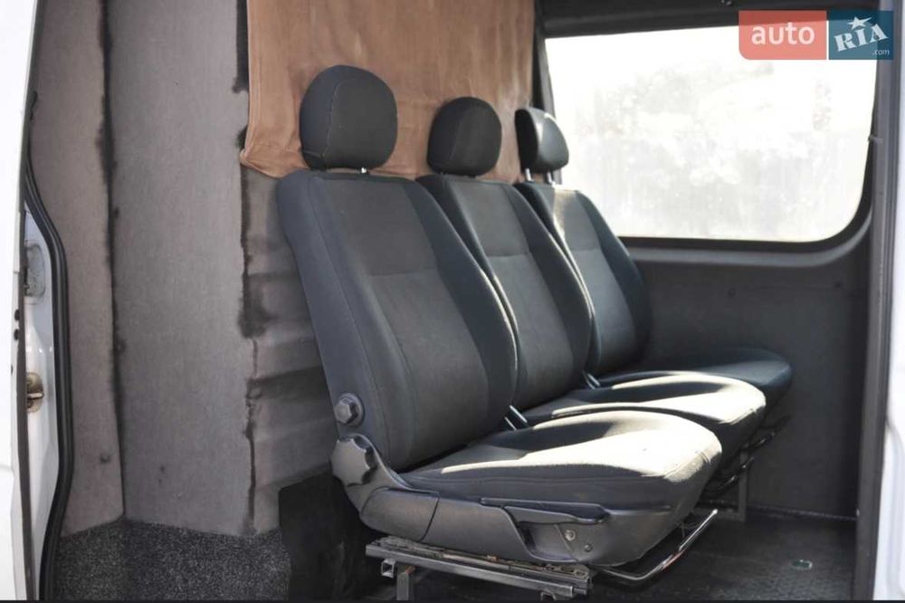 Mercedes-Benz Sprinter 2011