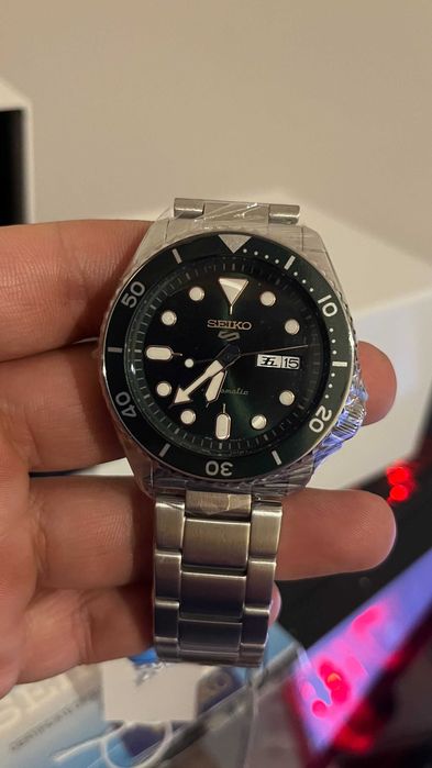 Seiko 5 Sports Automatic Green SRPD63K1 – Novo – Full Set