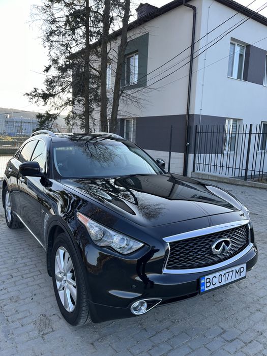 Продам Infiniti QX70