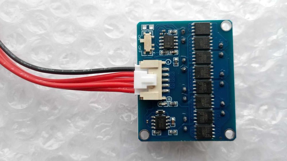 Конденсаторный балансир эквалайзер для 4S Li-Ion/Li-Fe до 4,5 В ток 6A