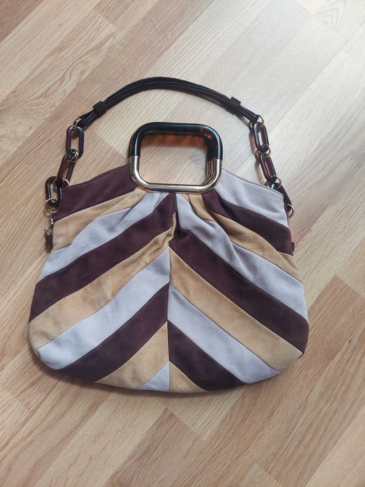 Продам сумку Bally