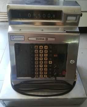 Máquina registadora vintage, electro mecânica antiga em inox SWEDA