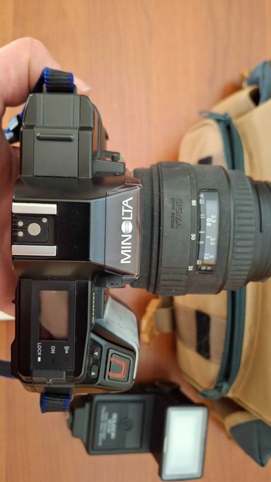 Minolta A5000 + Sigma 35-80mm + Flash Soligor 30 DA + Estojo