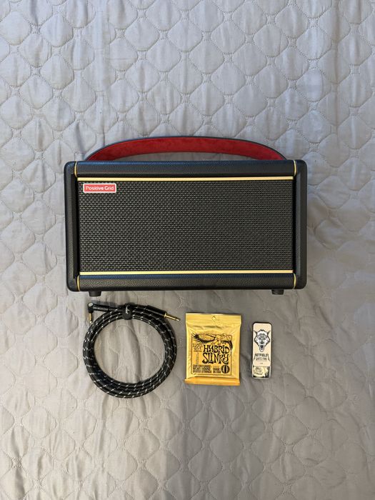 Jackson JS32 Kelly + Amplificador Spark positive grid 2