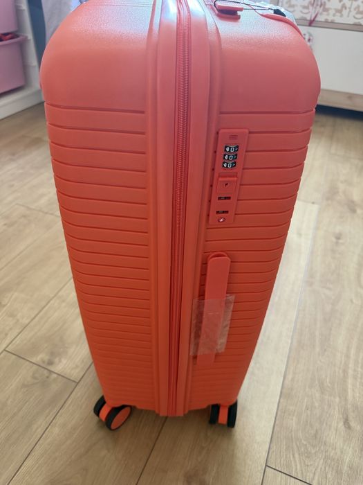 Walizka puccini berlin 56l kabinówka