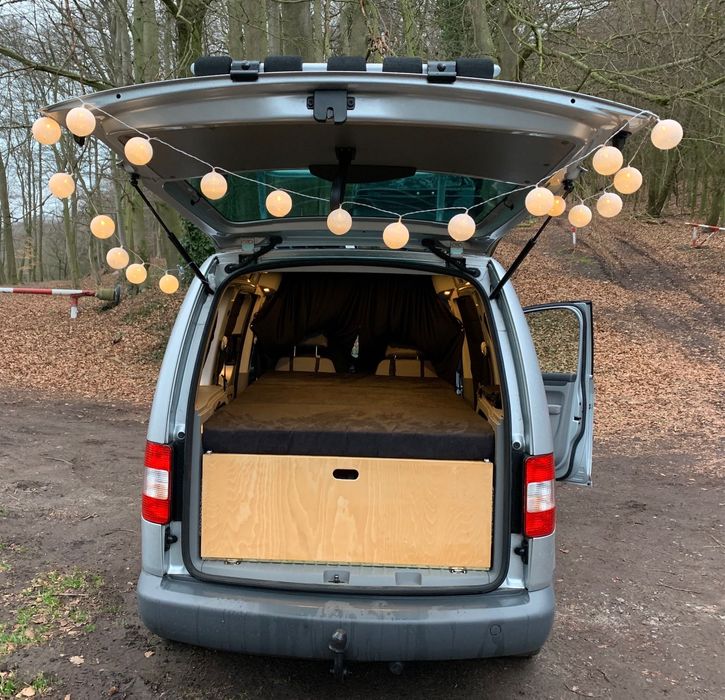 Conjunto de Campismo (Cozinha + Cama) para VW Caddy 3 e 4 – Novo