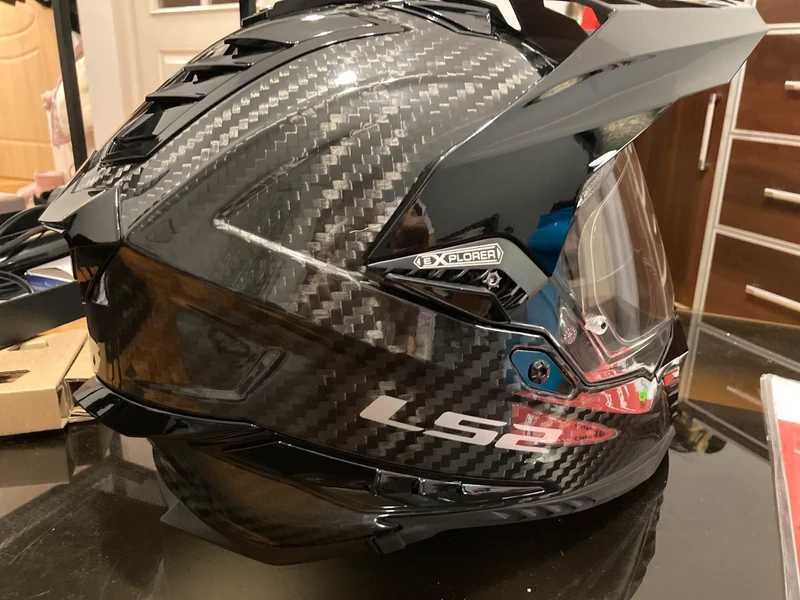 LS2  Explorer Solid Carbon połysk XL - MX701